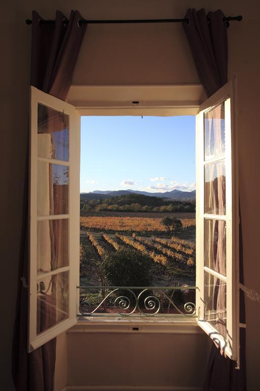 La Maison R Bed and Breakfast Pignans Habitación foto